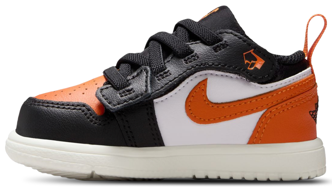 Jordan AJ 1 Low Alt  Image 2 of 5. Tap to open photo gallery.