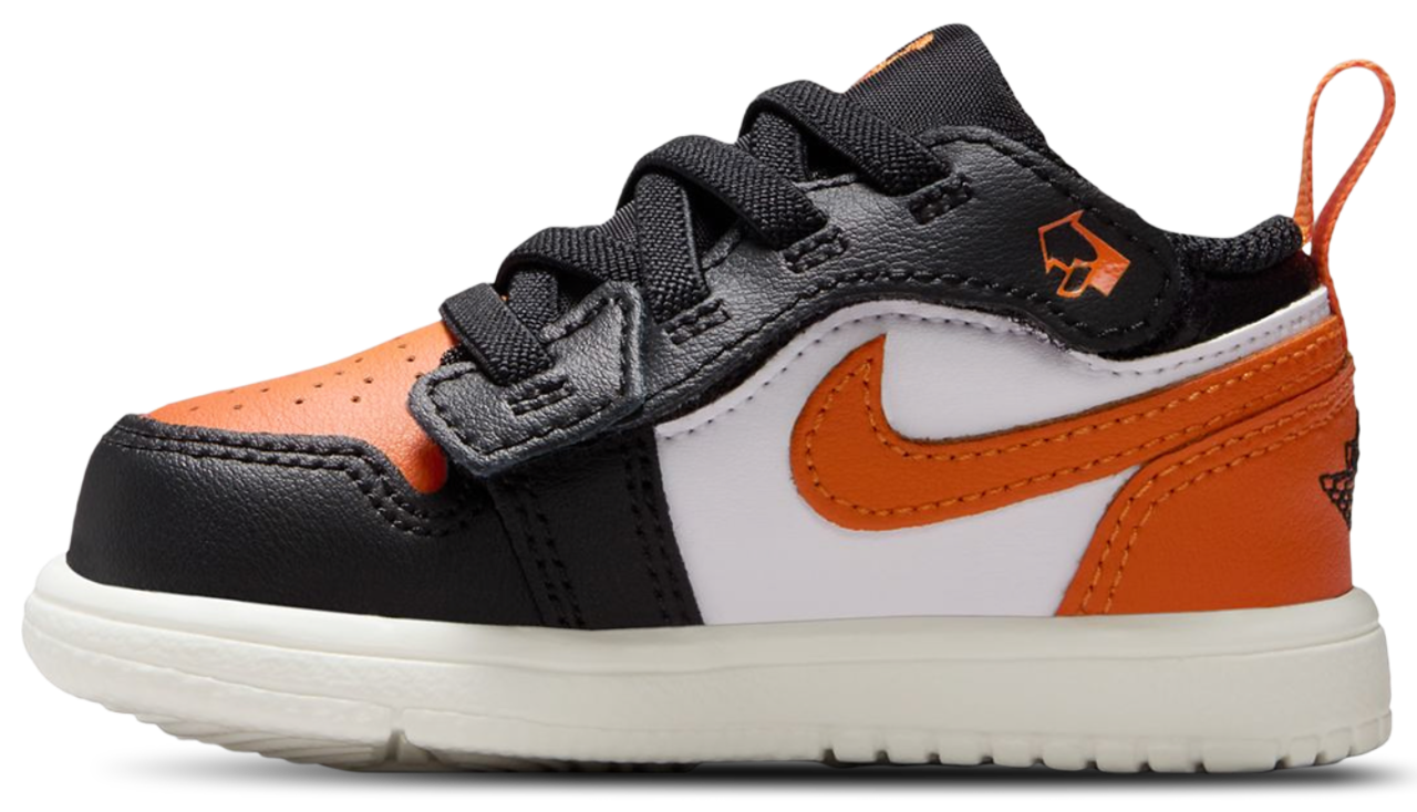 Jordan AJ 1 Low Alt  Image 2 of 5. Tap to open photo gallery.