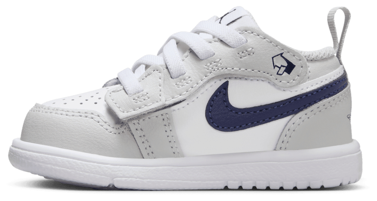 Jordan AJ 1 Low Alt  Image 2 of 8. Tap to open photo gallery.