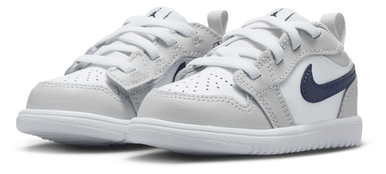 Jordan AJ 1 Low Alt  Image 6 of 8. Tap to open photo gallery.