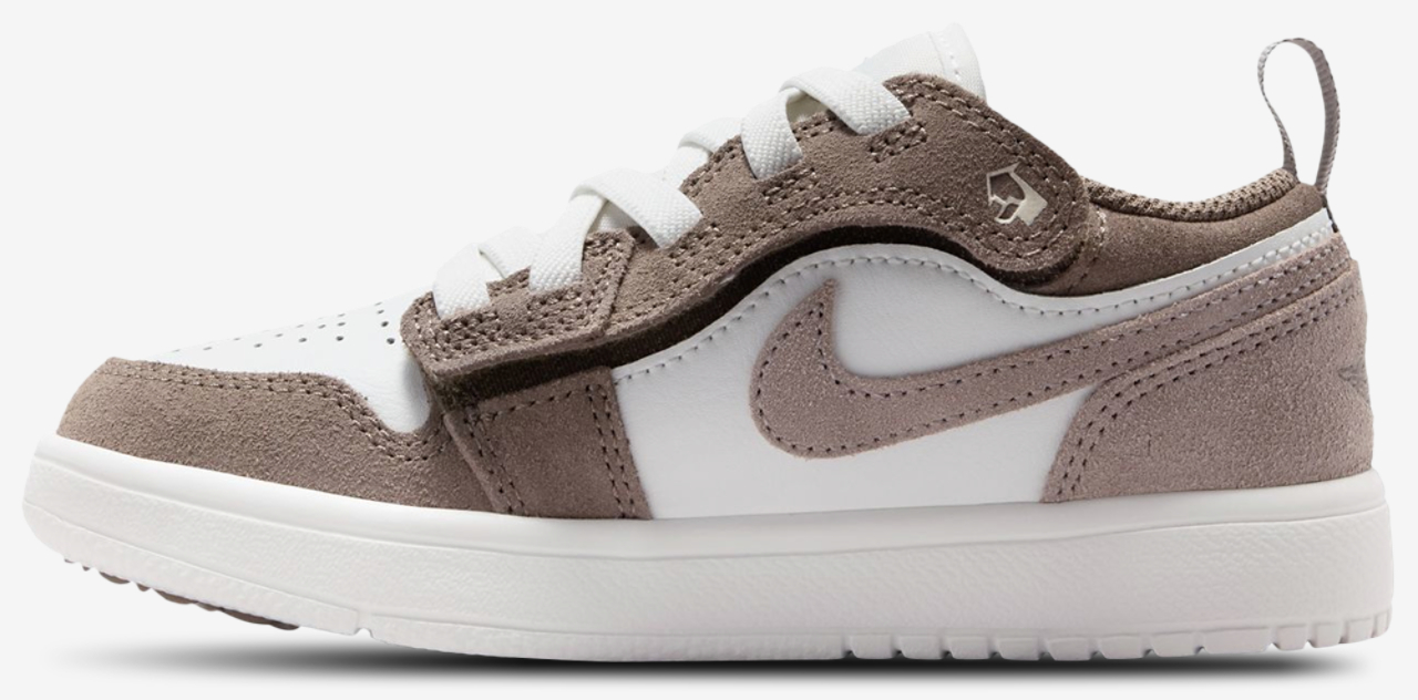 Jordan AJ 1 Low Image 2 of 5. Tap to open photo gallery.