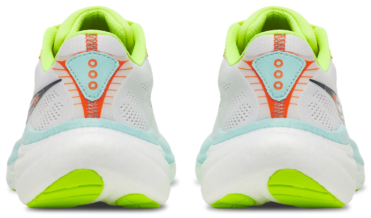 Saucony Ride 19 Image 3 of 5. Tap to open photo gallery.