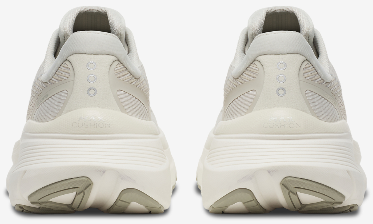 Saucony Guide 19 Image 3 of 5. Tap to open photo gallery.