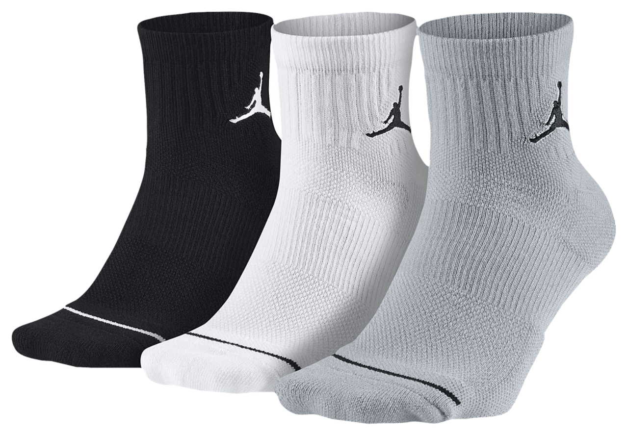 Jordan Jumpman Quarter 3 Pack Socks Image 2 of 2. Tap to open photo gallery.
