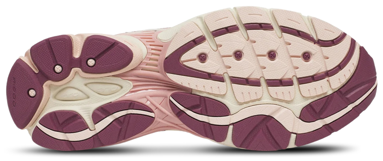 Saucony Progrid Omni 9 Image 5 of 6. Tap to open photo gallery.