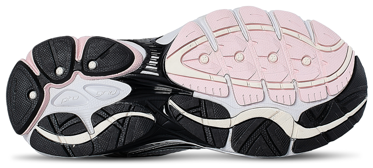 Saucony Progrid Omni 9 Image 5 of 5. Tap to open photo gallery.