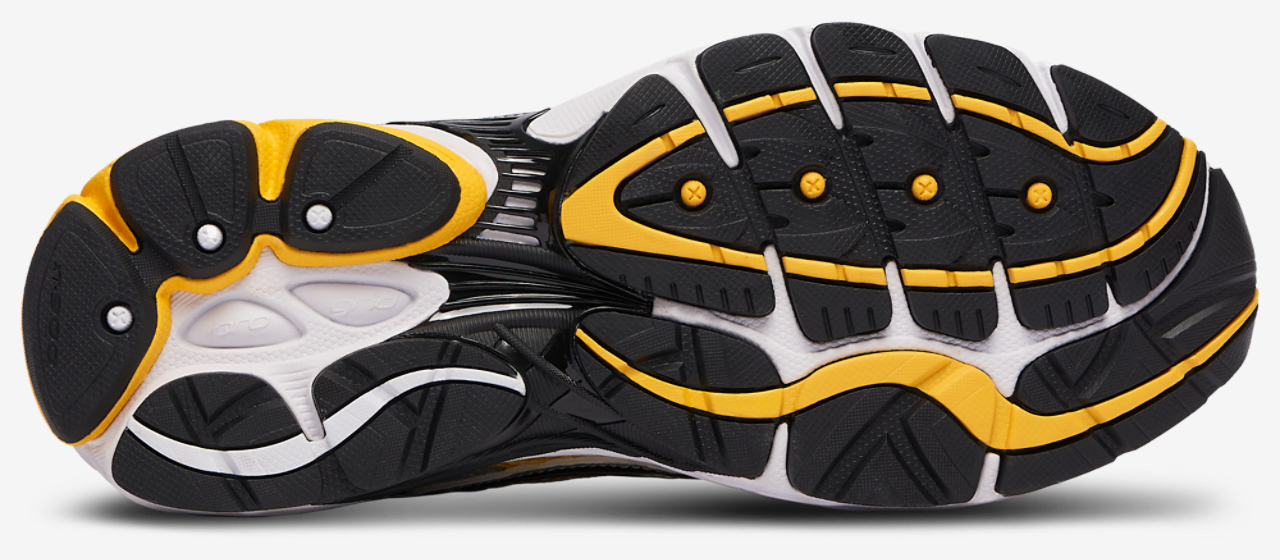 Saucony Progrid Omni 9 Image 5 of 6. Tap to open photo gallery.
