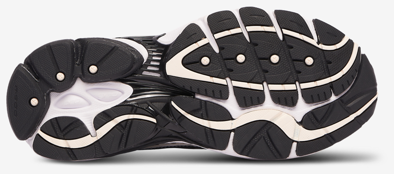 Saucony Progrid Omni 9 Image 5 of 5. Tap to open photo gallery.