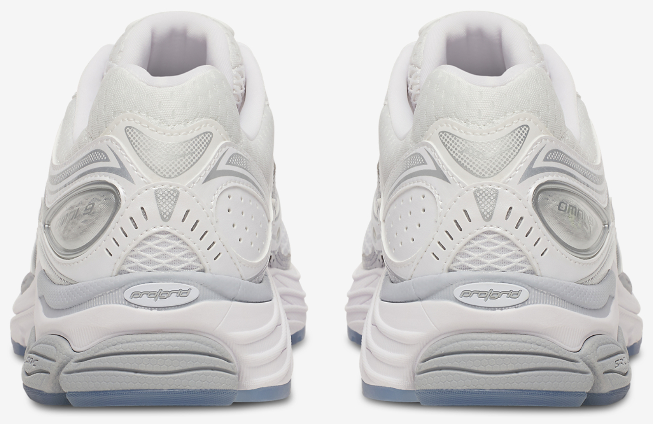 Saucony Progrid Omni 9 Image 3 of 5. Tap to open photo gallery.