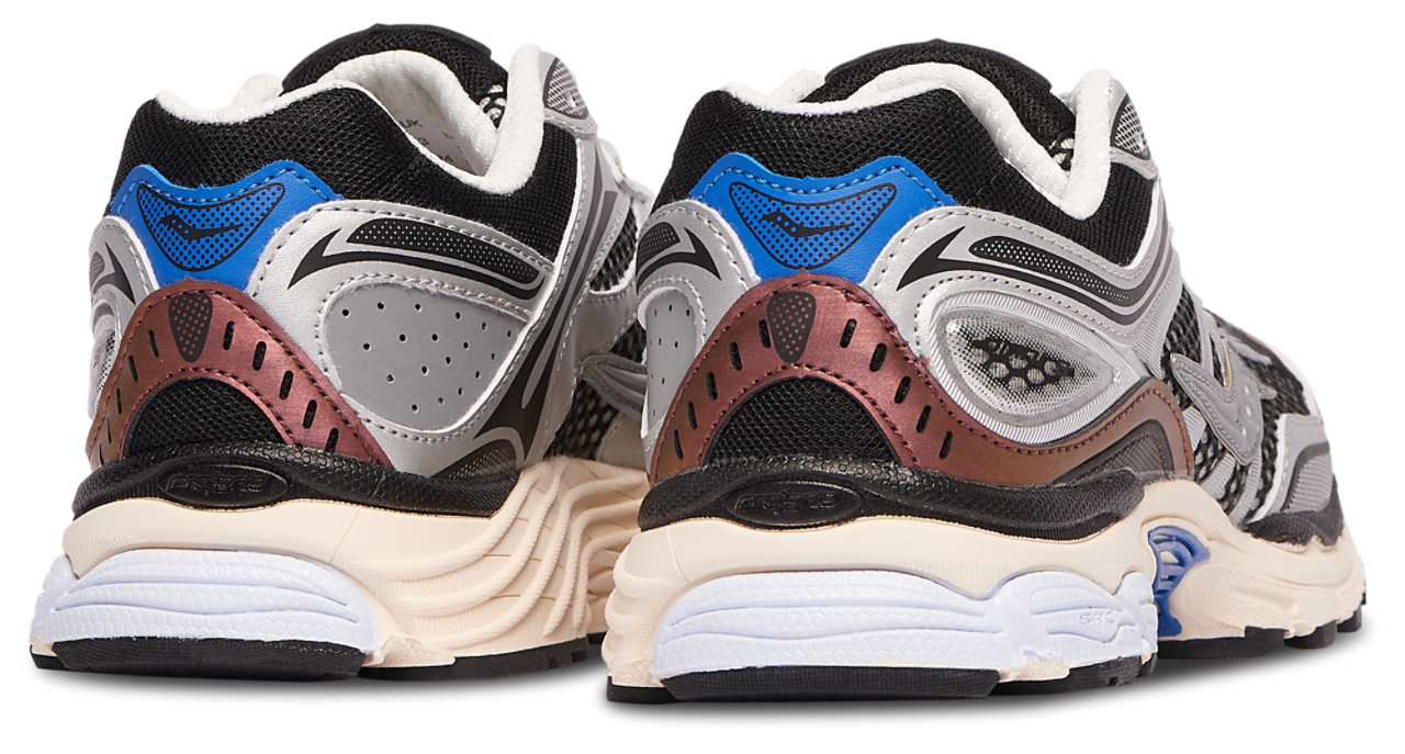 Saucony Omni 9 Image 3 of 9. Tap to open photo gallery.