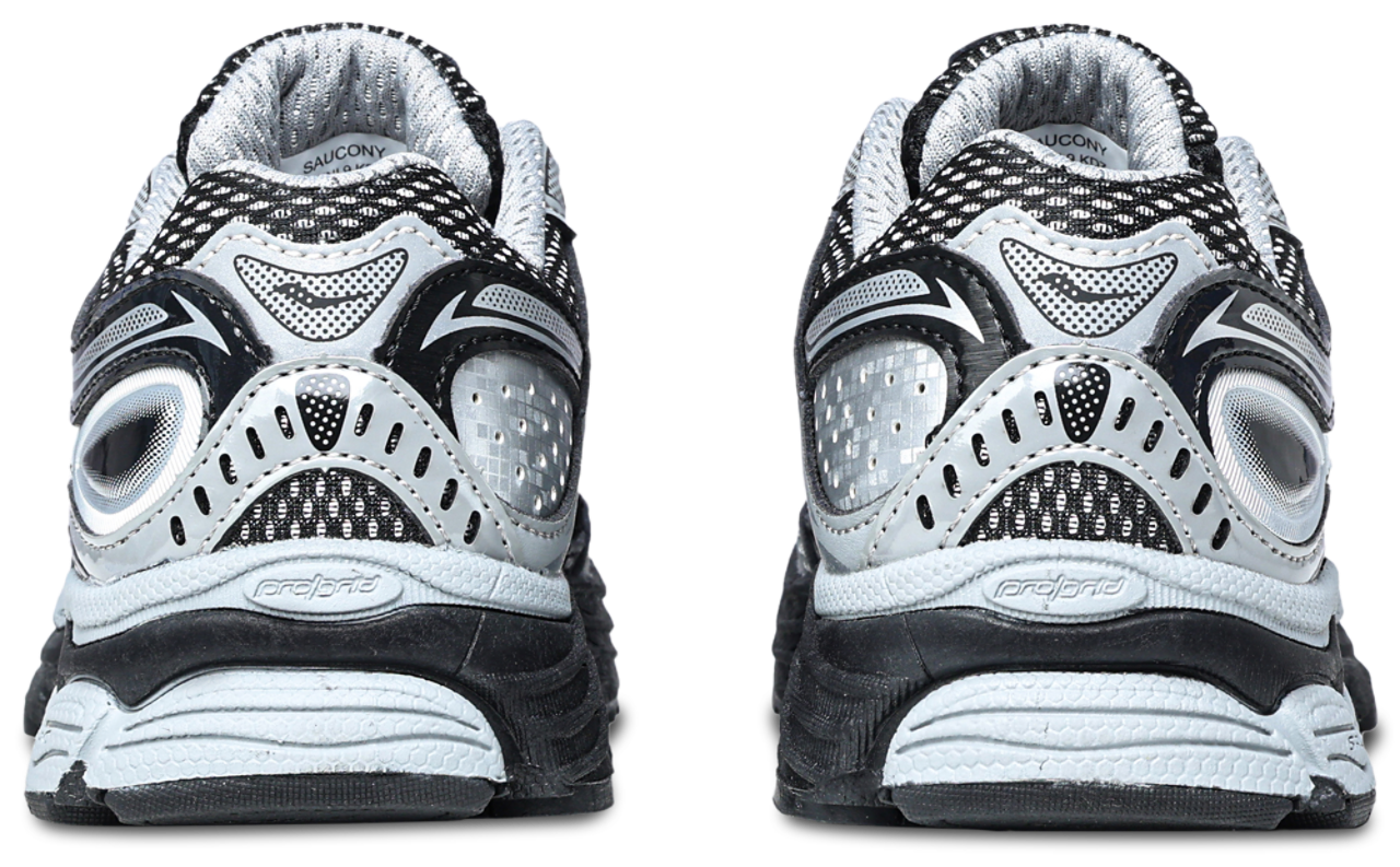 Saucony Omni 9 Image 3 of 5. Tap to open photo gallery.