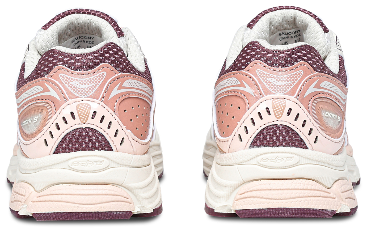 Saucony Omni 9 Image 3 of 5. Tap to open photo gallery.