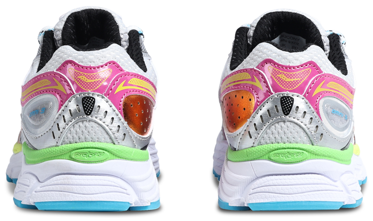Saucony Omni 9 Image 3 of 5. Tap to open photo gallery.