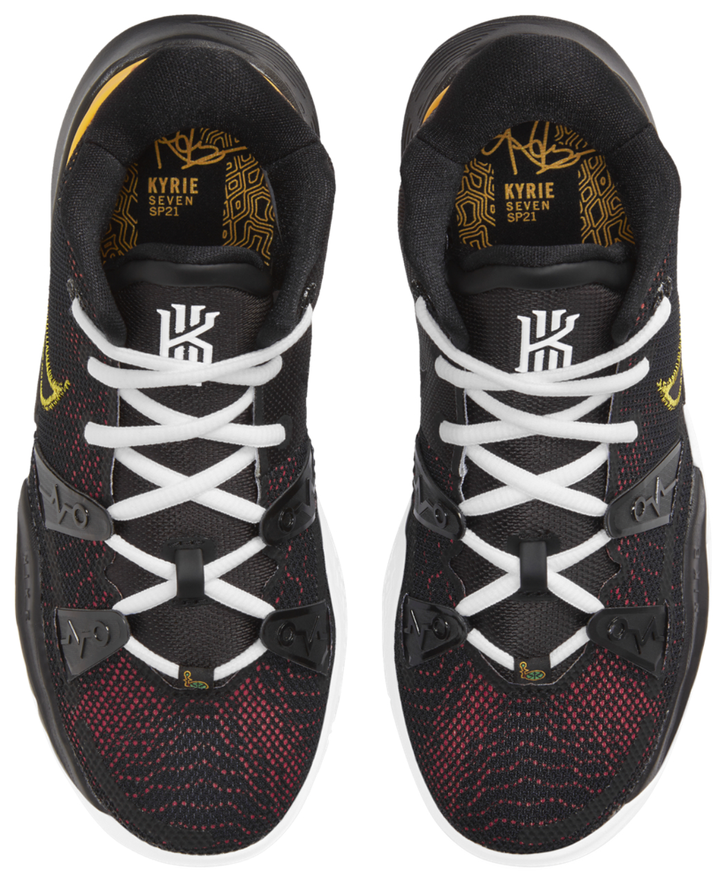 Nike Kyrie 7 Image 4 of 7. Tap to open photo gallery.