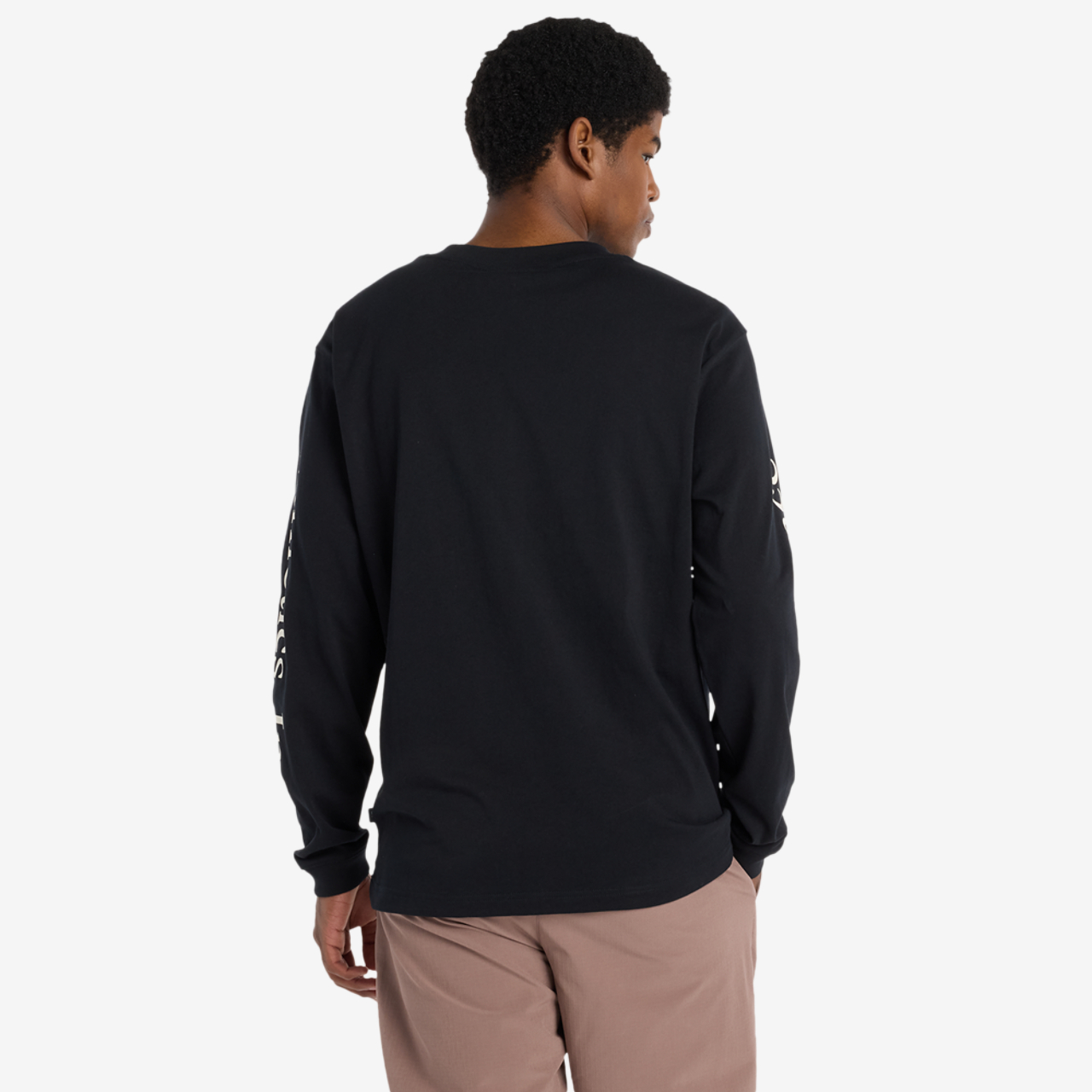 New Balance Athletics Classic Long Sleeve T-Shirt Image 2 of 4. Tap to open photo gallery.