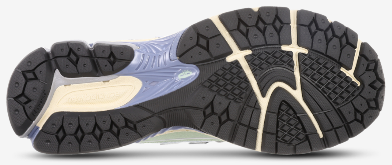 New Balance 1906R Image 4 of 4. Tap to open photo gallery.