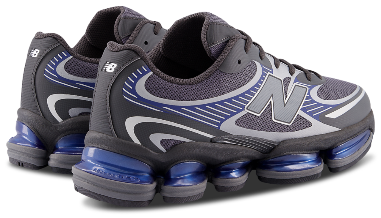 New Balance 2000 Image 3 of 5. Tap to open photo gallery.