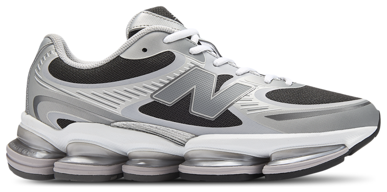 New Balance 2000 Image 1 of 5. Tap to open photo gallery.