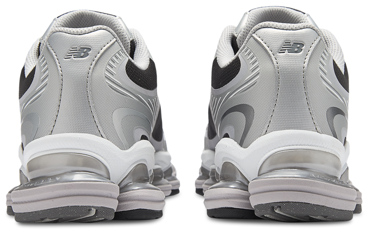 New Balance 2000 Image 3 of 5. Tap to open photo gallery.