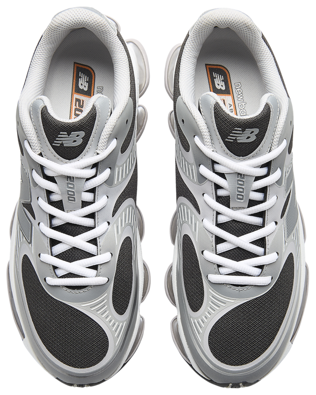 New Balance 2000 Image 4 of 5. Tap to open photo gallery.