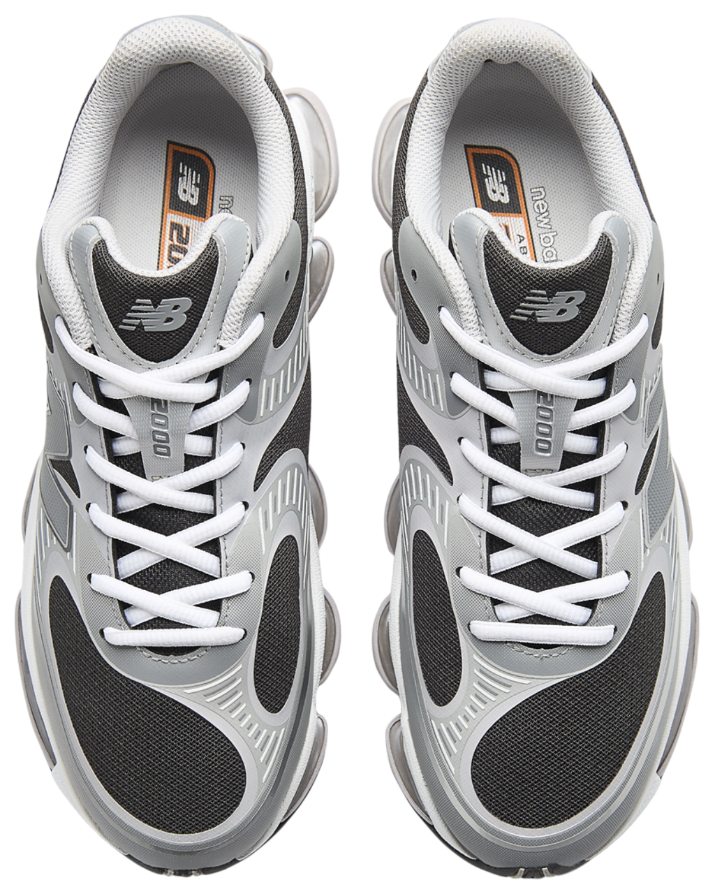 New Balance 2000 Image 4 of 5. Tap to open photo gallery.