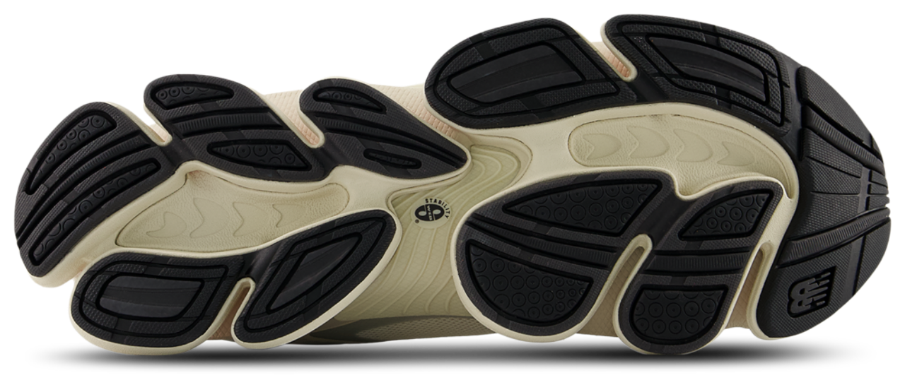 New Balance 2000 Image 4 of 4. Tap to open photo gallery.