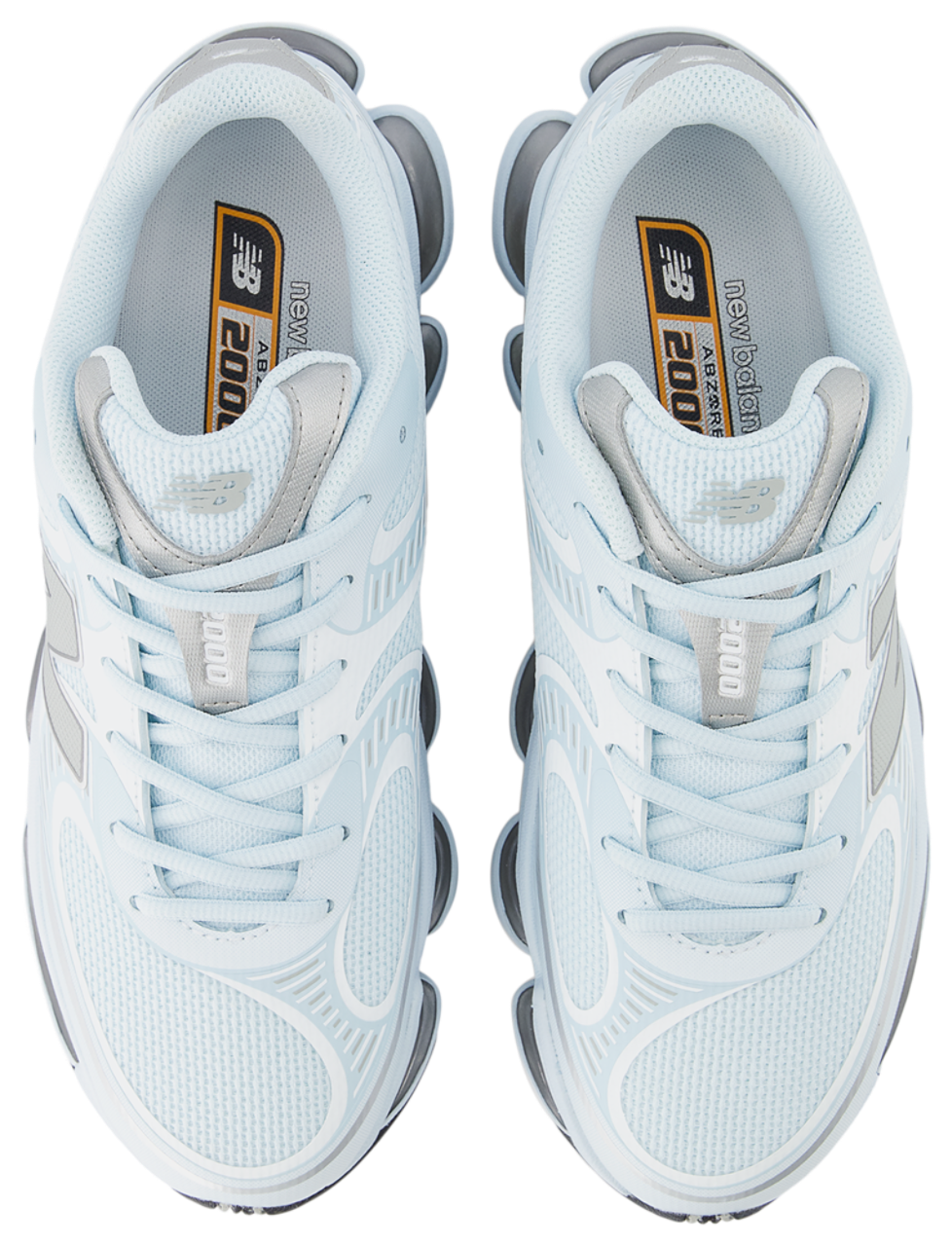 New Balance 2000 Image 4 of 5. Tap to open photo gallery.