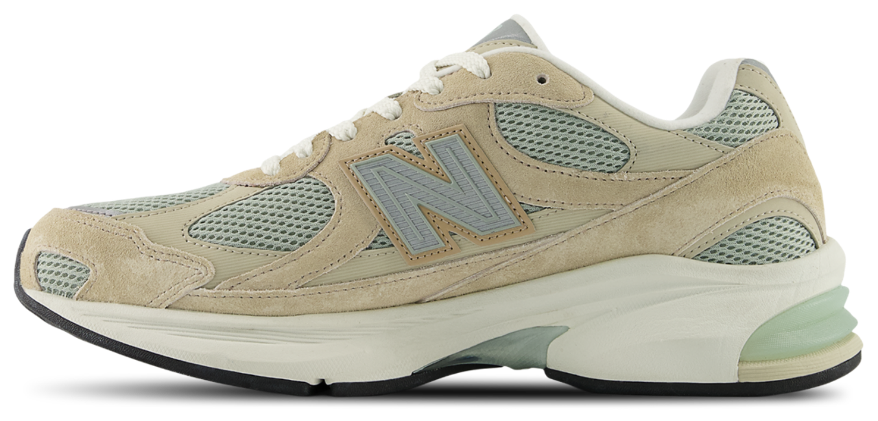 New Balance 2010 Image 2 of 5. Tap to open photo gallery.