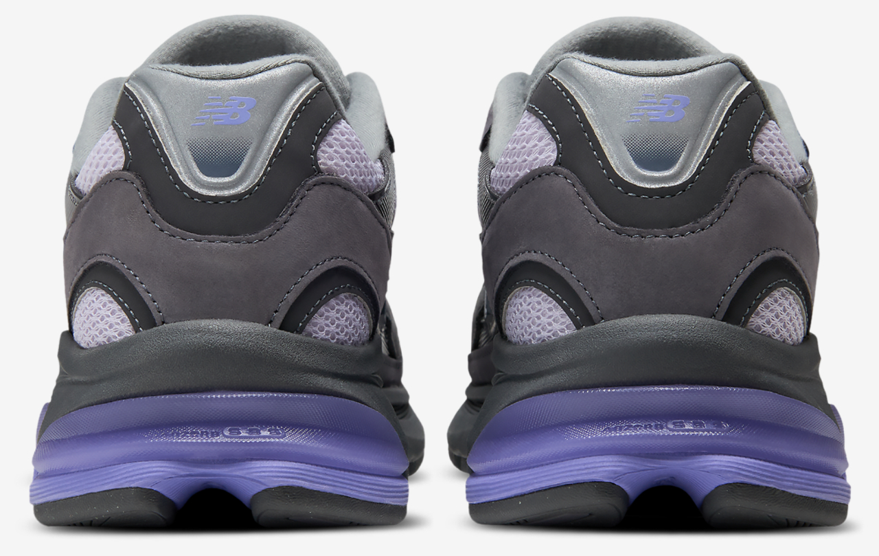 New Balance 2010 Image 3 of 7. Tap to open photo gallery.