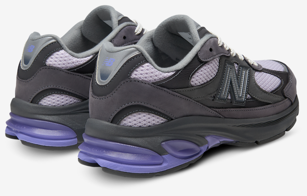 New Balance 2010 Image 7 of 7. Tap to open photo gallery.