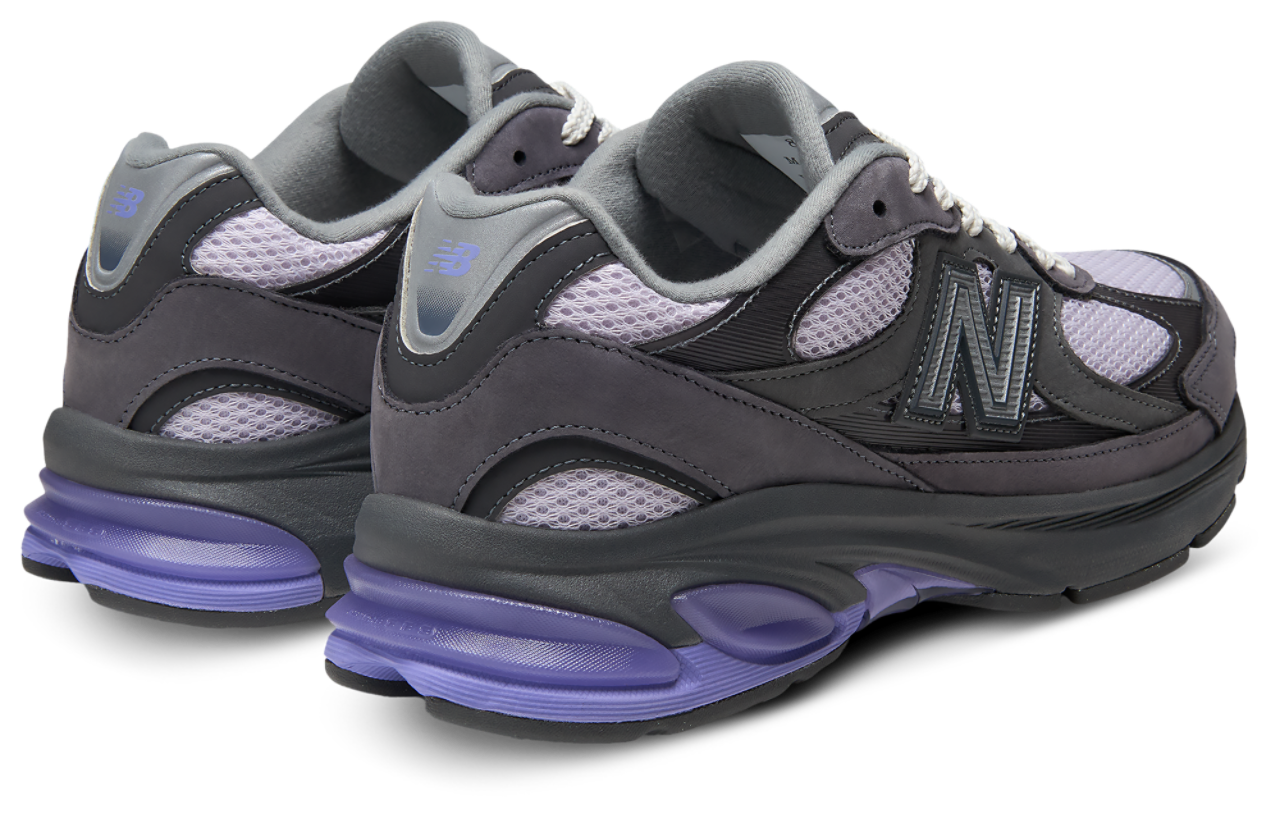 New Balance 2010 Image 7 of 7. Tap to open photo gallery.