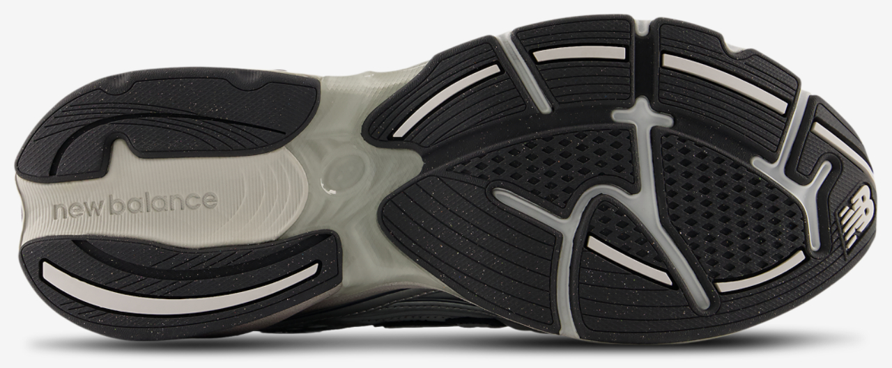 New Balance 2010 Image 5 of 6. Tap to open photo gallery.