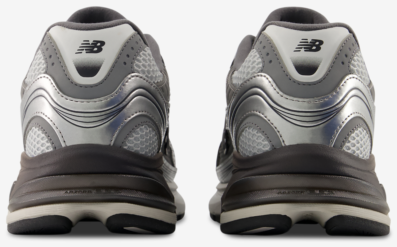 New Balance 2010 Image 3 of 5. Tap to open photo gallery.