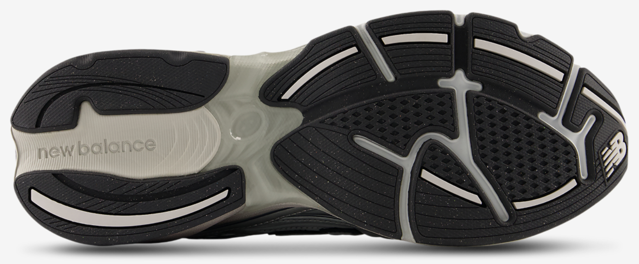 New Balance 2010 Image 5 of 5. Tap to open photo gallery.