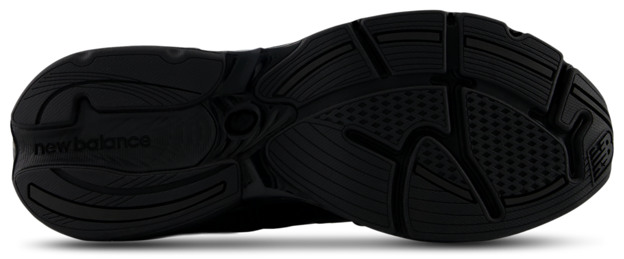 New Balance 2010 Image 5 of 7. Tap to open photo gallery.