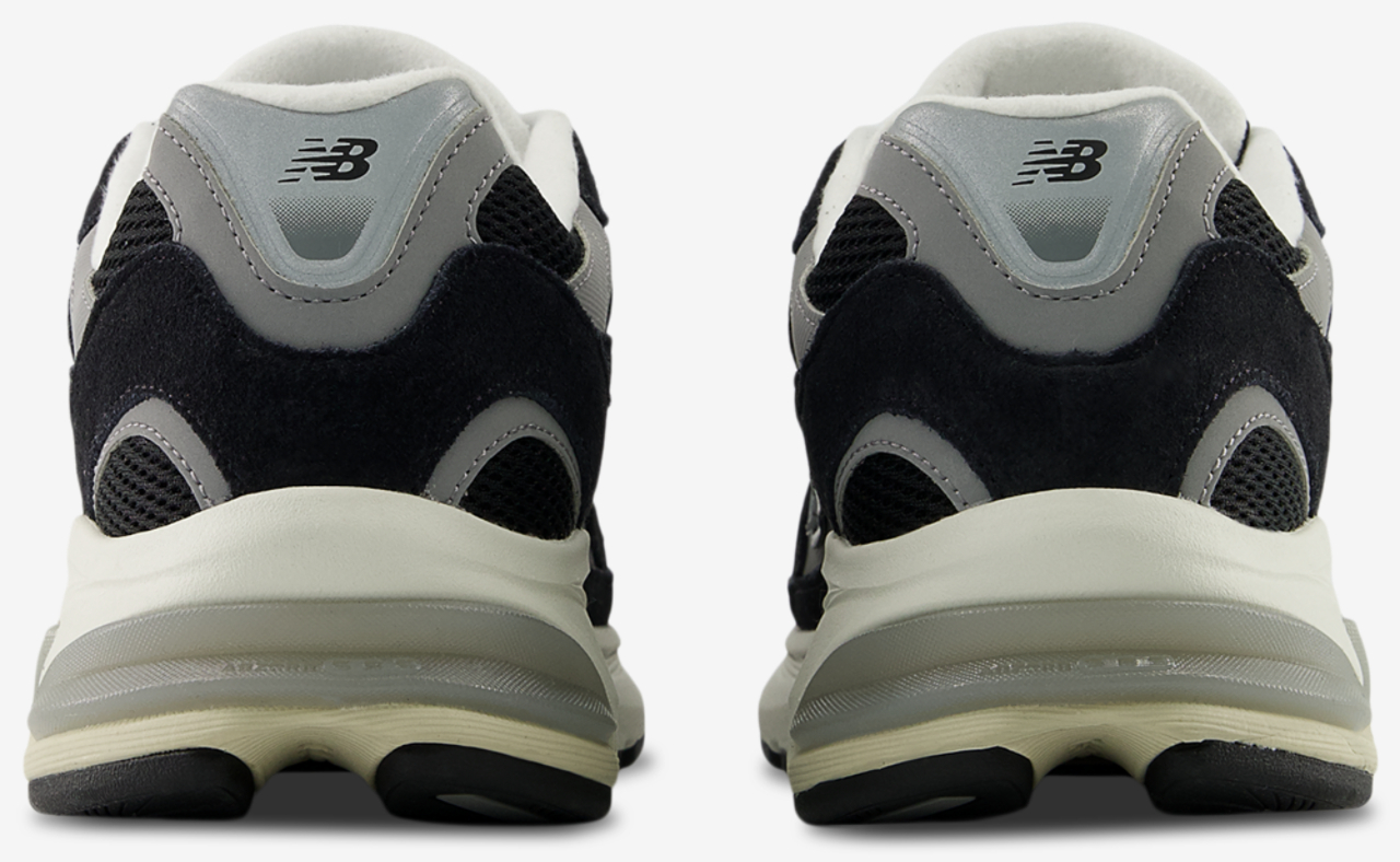 New Balance 2010 Image 3 of 5. Tap to open photo gallery.