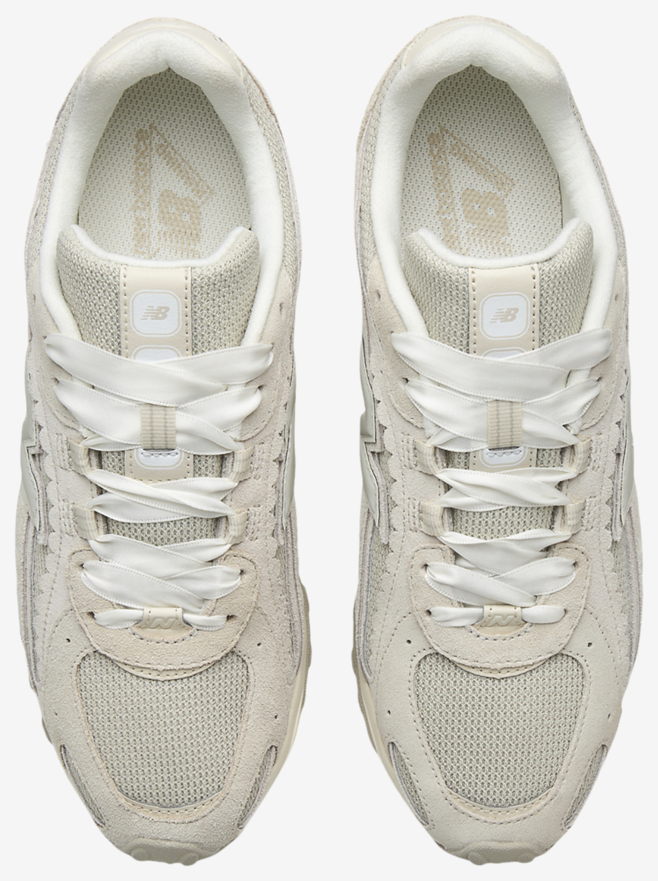 New Balance 204L Image 4 of 5. Tap to open photo gallery.