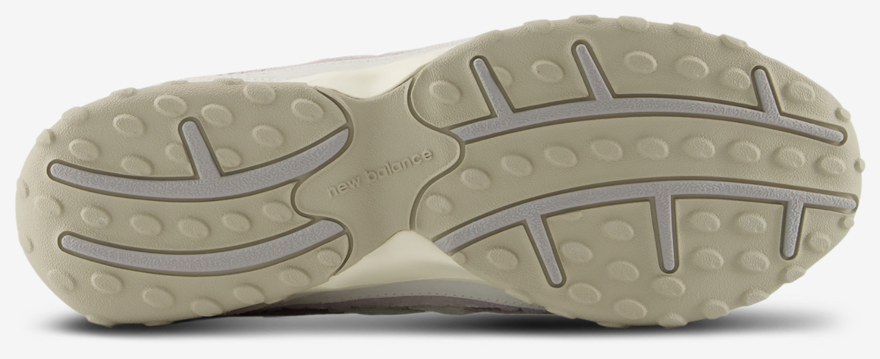 New Balance 204L Image 5 of 6. Tap to open photo gallery.