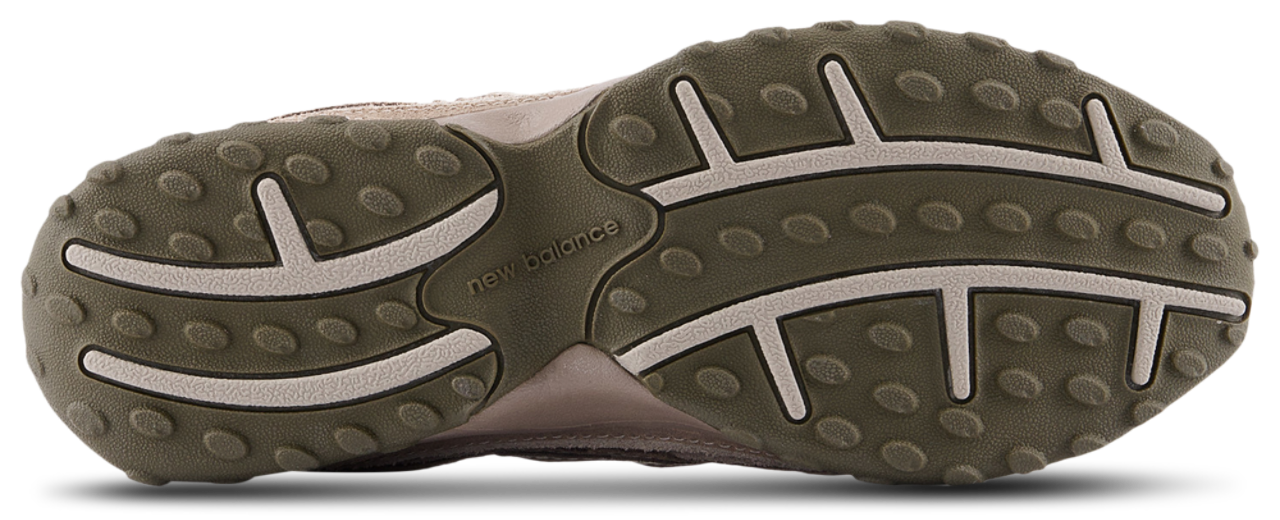 New Balance 204L Image 4 of 4. Tap to open photo gallery.