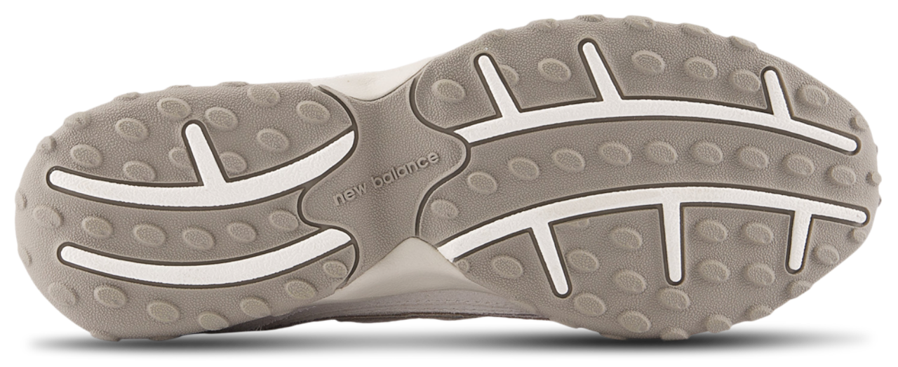 New Balance 204L Image 4 of 4. Tap to open photo gallery.