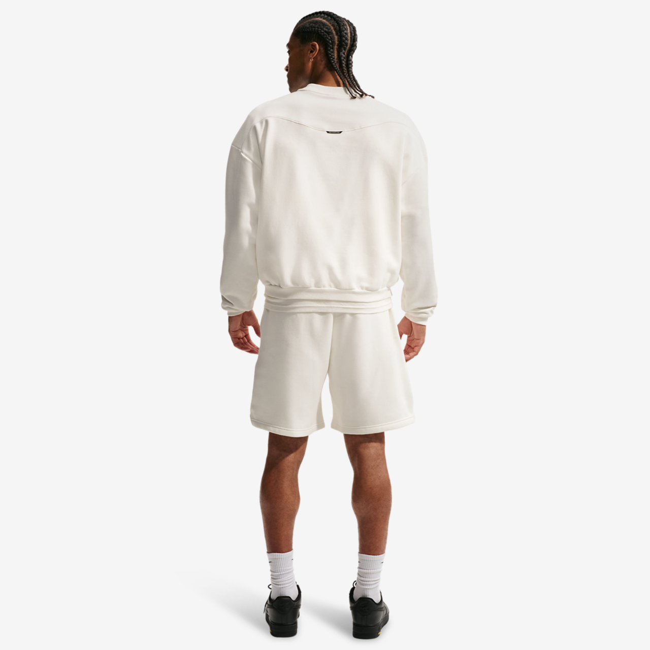 Nike Tech Fit Standard Issue Brush Fleece 8In Short Image 4 of 4. Tap to open photo gallery.