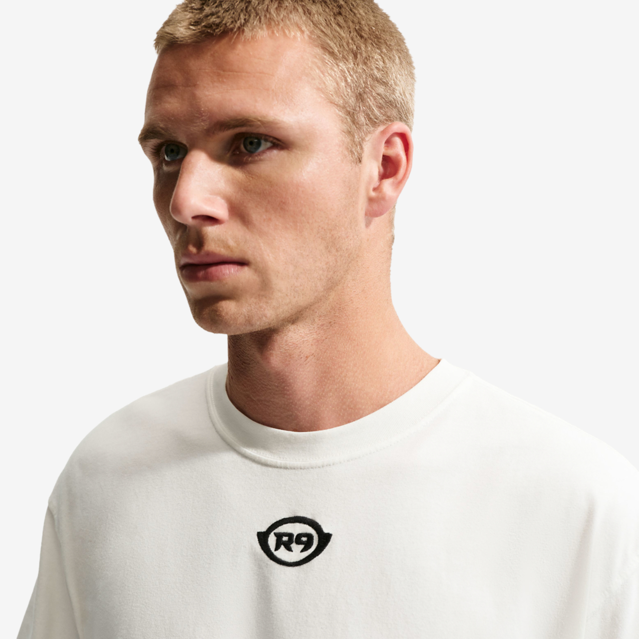 Nike NSW LSE GFB Photo T-Shirt Image 3 of 3. Tap to open photo gallery.