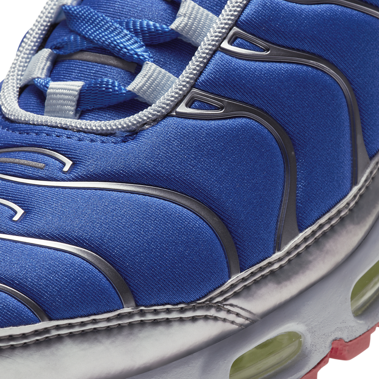 Nike Air Max Plus Image 6 of 7. Tap to open photo gallery.