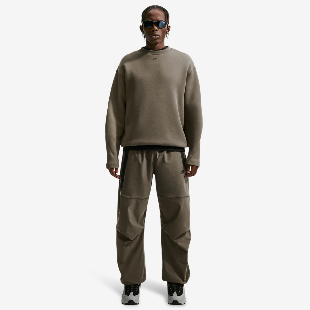 Nike Drifit Tech Woven Pant Image 3 of 4. Tap to open photo gallery.