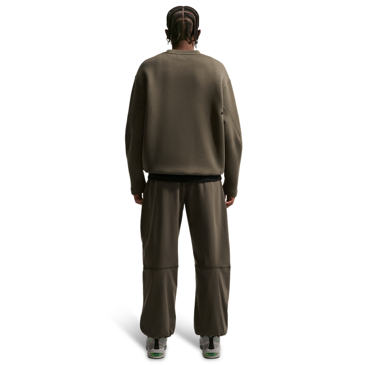 Nike Drifit Tech Woven Pant Image 4 of 4. Tap to open photo gallery.