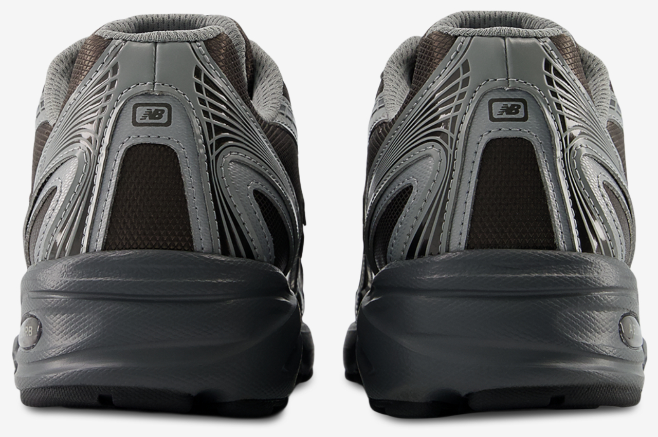 New Balance 740 Image 3 of 5. Tap to open photo gallery.