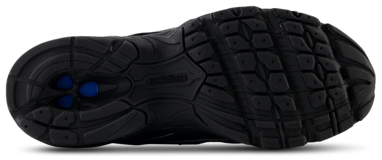 New Balance 740 Image 5 of 5. Tap to open photo gallery.