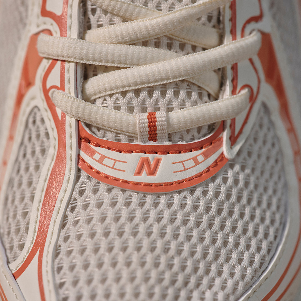 New Balance 740 Image 7 of 8. Tap to open photo gallery.