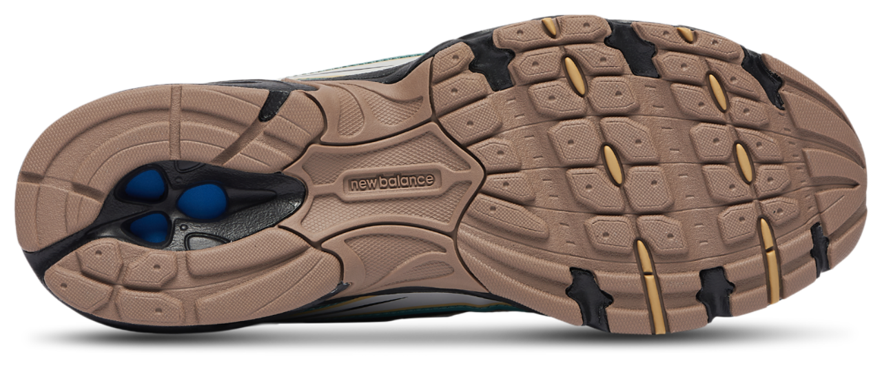 New Balance 740 Image 5 of 5. Tap to open photo gallery.
