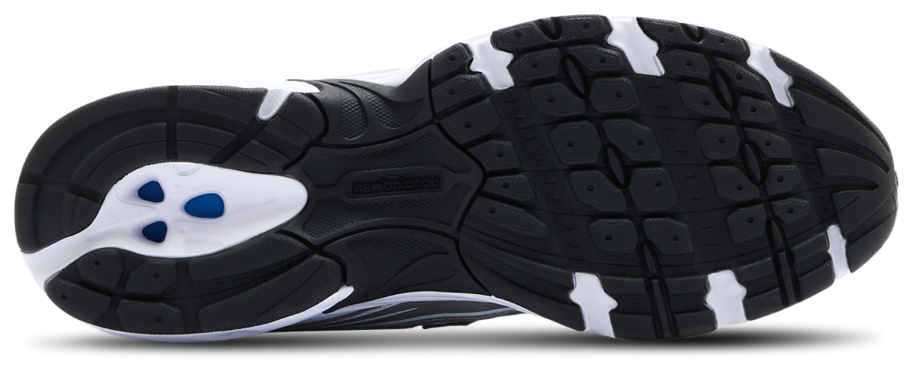 New Balance 740 Image 5 of 5. Tap to open photo gallery.